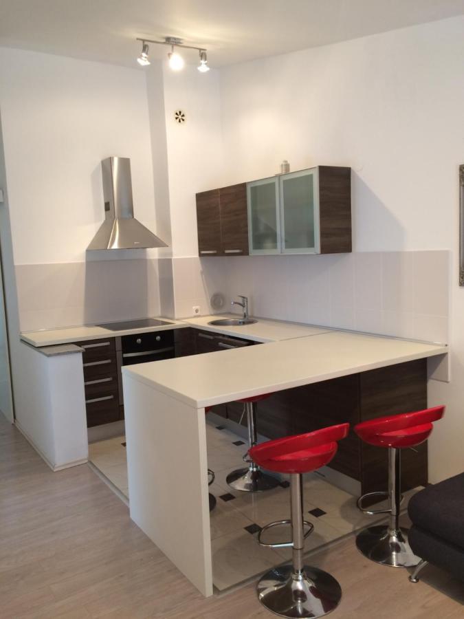 Apartment Cesarica Eksteriør bilde