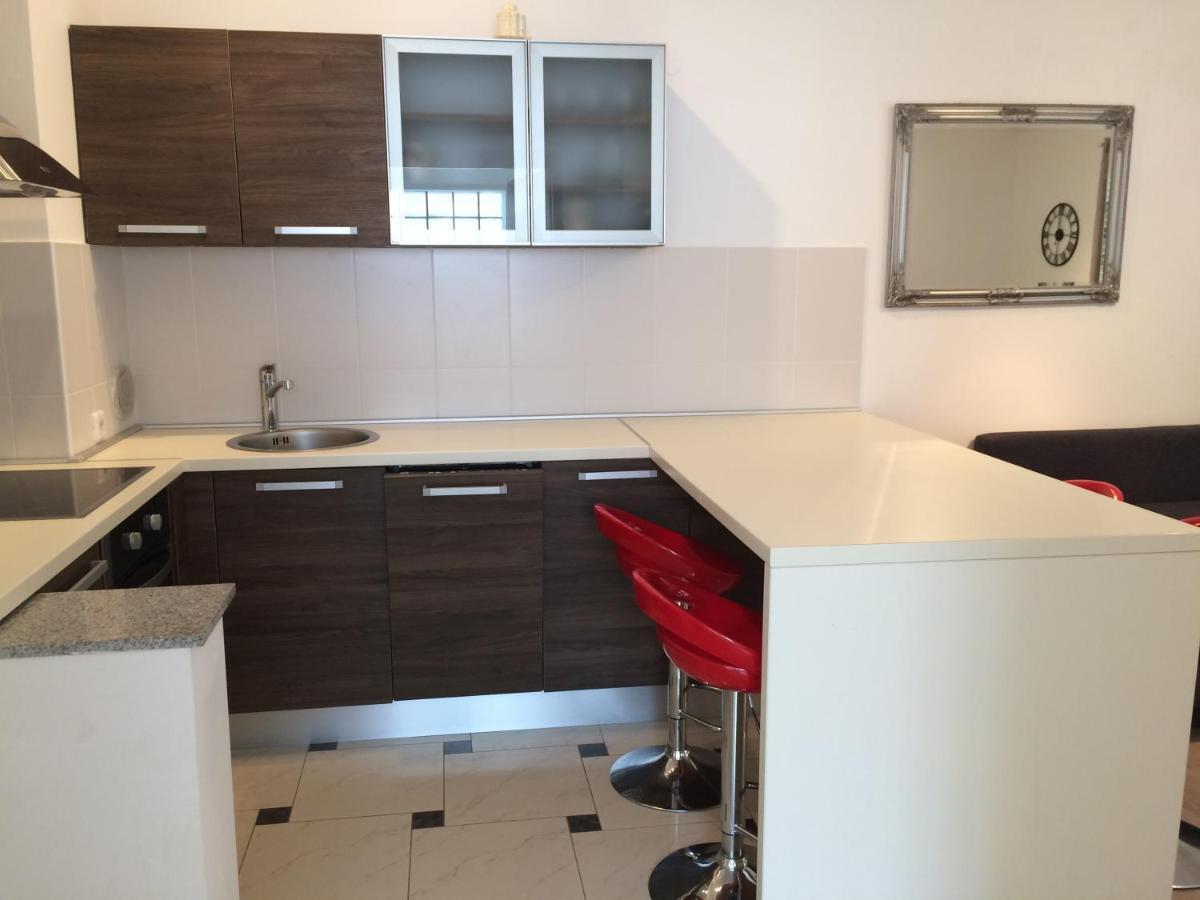 Apartment Cesarica Eksteriør bilde